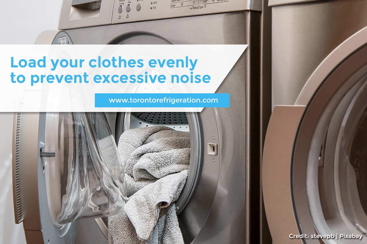 https://www.torontorefrigeration.com/wp-content/uploads/2020/11/Load-your-clothes-evenly-to-prevent-excessive-noise.jpg